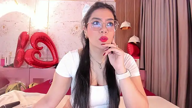 Snapshot of Haylenpark chatting on 02-20-26, 02:50 Haylenpark online show from 02-20-26, 02:50