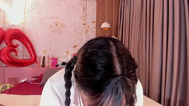 Snapshot of Haylenpark chatting on 02-23-26, 10:34 Haylenpark online show from 02-23-26, 10:34