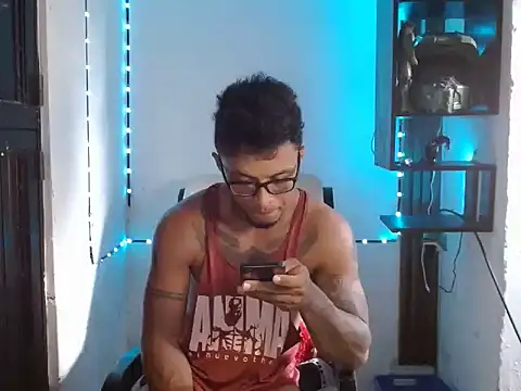 Snapshot of bigblackmen117uncs chatting on 11-23-25, 09:03 bigblackmen117uncs online show from 11-23-25, 09:03