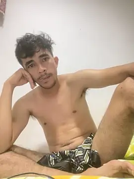 Snapshot of davidto14 chatting on 04-06-26, 06:58 davidto14 online show from 04-06-26, 06:58