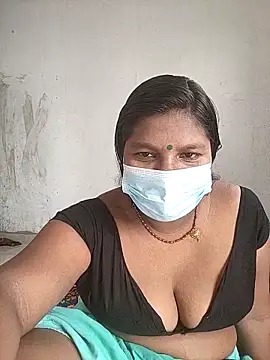 Desicouple1706 online show from 12-22-25, 05:59