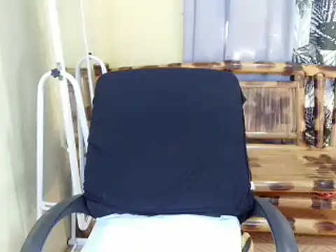 lovelyxmorena online show from 04-10-26, 01:33