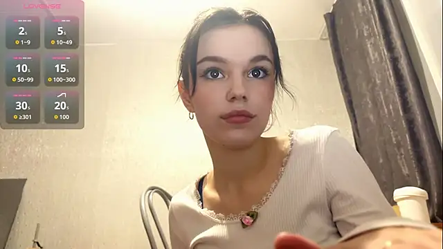 Snapshot of StacieGregoreski chatting on 11-28-25, 02:53 StacieGregoreski online show from 11-28-25, 02:53