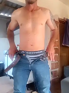 RobertoLuiz84 online show from 02-04-26, 04:57