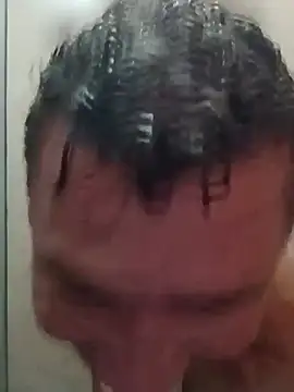 RobertoLuiz84 online show from 05-17-26, 11:12