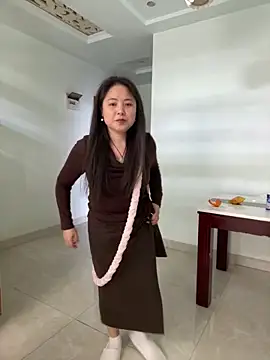 tianwei2567 online show from 04-23-26, 02:57