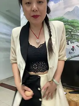 tianwei2567 online show from 05-27-26, 02:19