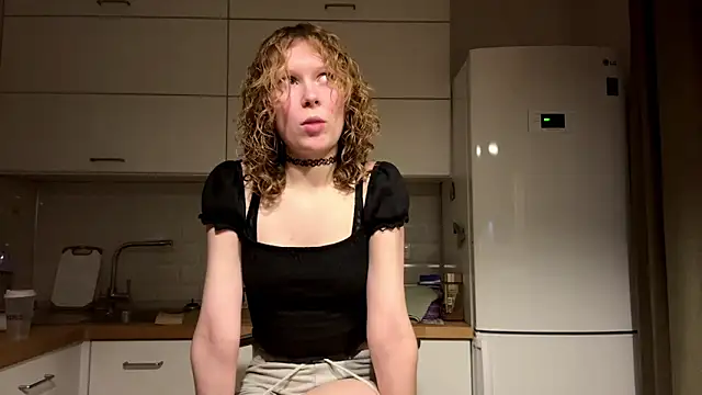 ElfriedaZwack online show from 01-05-26, 05:27