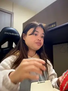 Snapshot of Toffee-00 chatting on 03-09-26, 08:40 Toffee-00 online show from 03-09-26, 08:40