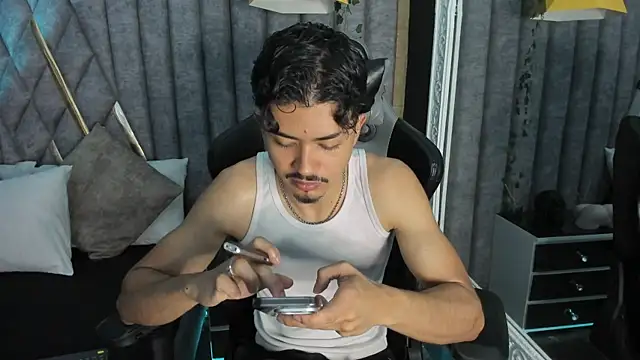 NicolaiKarav online show from 04-26-26, 12:14