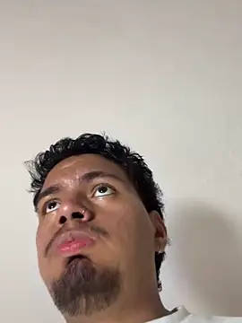 Henry villa23 online show from 12-18-25, 07:14