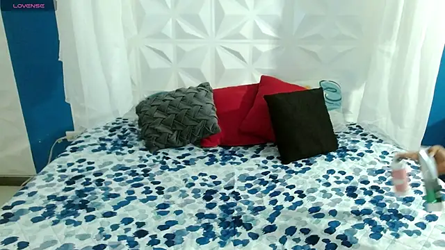 Snapshot of cataleya_eebony chatting on 12-05-25, 11:08 cataleya eebony online show from 12-05-25, 11:08