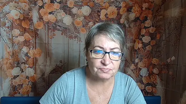 Snapshot of OlgaLuck chatting on 12-04-25, 06:34 OlgaLuck online show from 12-04-25, 06:34