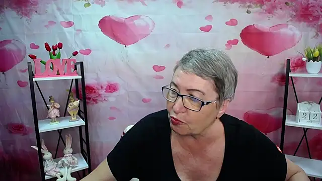 Snapshot of OlgaLuck chatting on 05-22-26, 05:14 OlgaLuck online show from 05-22-26, 05:14