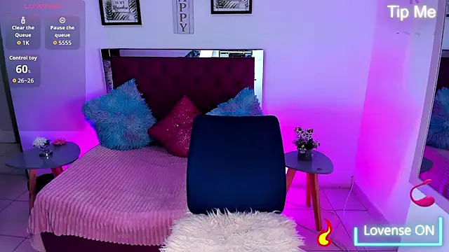 Samantha  F W online show from 02-24-26, 09:57