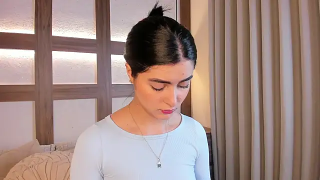 Snapshot of SarhaVega chatting on 05-11-26, 01:50 SarhaVega online show from 05-11-26, 01:50
