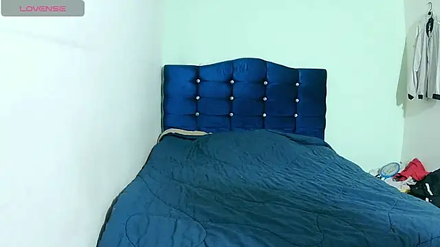 ashleey palmer online show from 04-15-26, 08:10