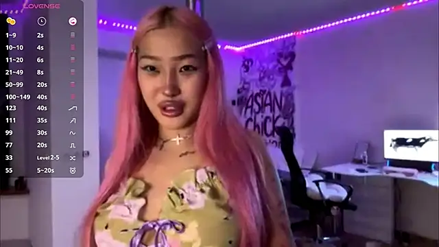 EIeniVanwart online show from 02-26-26, 05:34