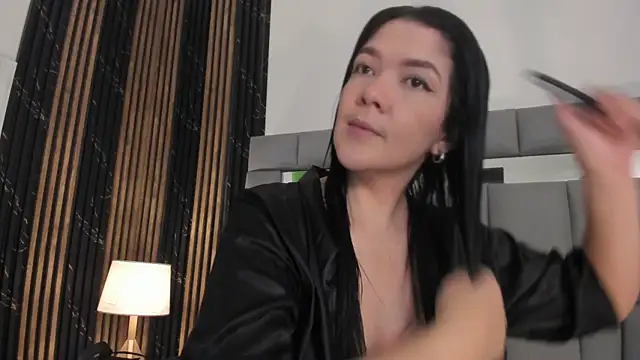 amaia santini online show from 07-18-26, 07:06