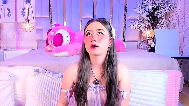 Naomistart online show from 06-12-26, 05:50