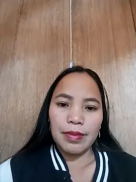 Tisami-suca online show from 11-26-25, 03:40