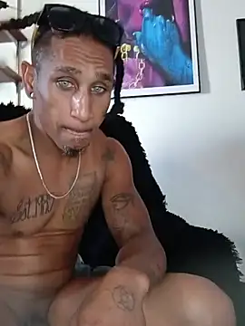 MTheRealrDLlongCrippler online show from 06-18-26, 04:55