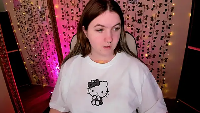 lovelyy julia online show from 03-07-26, 09:50