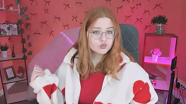 Snapshot of StaceyJensen chatting on 11-27-25, 09:11 StaceyJensen online show from 11-27-25, 09:11