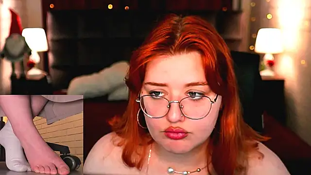 Snapshot of StaceyJensen chatting on 05-12-26, 02:14 StaceyJensen online show from 05-12-26, 02:14