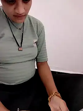 Snapshot of Hot_hania chatting on 11-28-25, 04:48 Hot hania online show from 11-28-25, 04:48