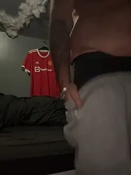 Snapshot of Hairy_fantasy69 chatting on 03-15-26, 02:50 Hairy fantasy69 online show from 03-15-26, 02:50