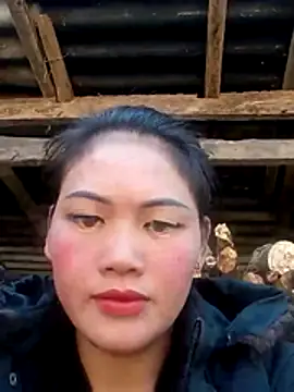 Snapshot of lynae-0 chatting on 11-30-25, 06:06 lynae-0 online show from 11-30-25, 06:06