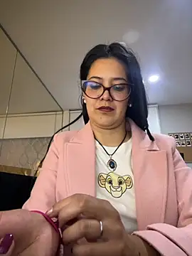 TAMARALEWISMD online show from 12-05-25, 03:26