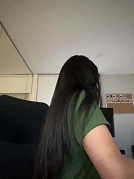 TAMARALEWISMD online show from 12-14-25, 03:23