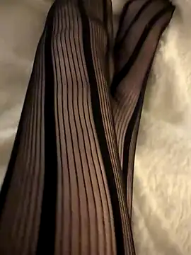 Snapshot of BelladonnaSkye chatting on 11-22-25, 11:48 BelladonnaSkye online show from 11-22-25, 11:48