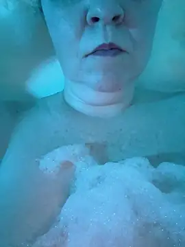 Snapshot of BelladonnaSkye chatting on 12-21-25, 07:32 BelladonnaSkye online show from 12-21-25, 07:32