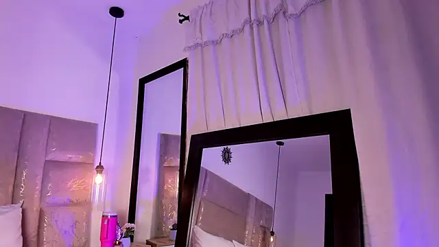 Snapshot of Ambar85 chatting on 02-08-26, 02:59 Ambar85 online show from 02-08-26, 02:59