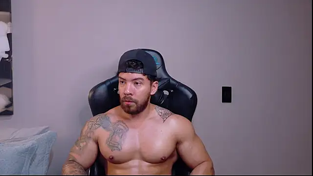owen seth1 online show from 05-26-26, 02:24