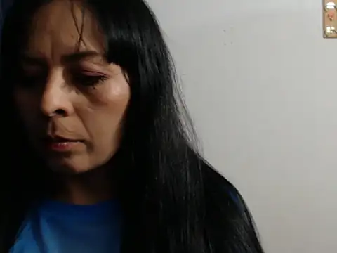 Snapshot of Paolahotty chatting on 11-29-25, 02:58 Paolahotty online show from 11-29-25, 02:58