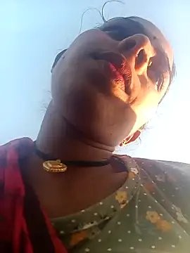 Snapshot of Babita_Gori chatting on 12-17-25, 11:05 Babita Gori online show from 12-17-25, 11:05