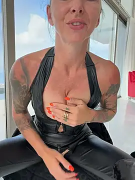 Mel-Mia online show from 03-06-26, 06:43