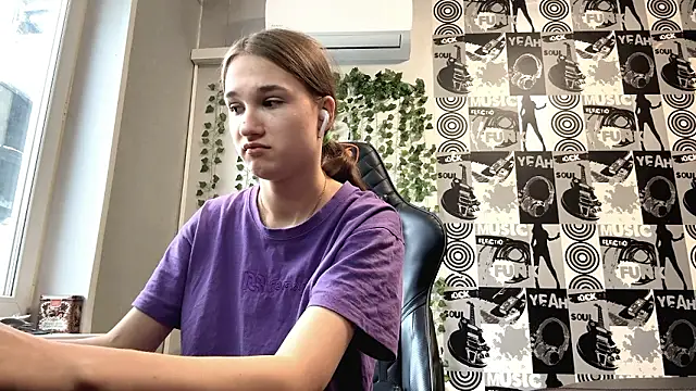 helgicuteness online show from 01-14-26, 11:05