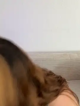 laraslittlesecrett online show from 03-01-26, 10:28