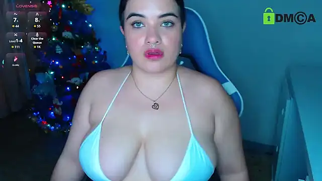 Snapshot of Smith_Katalella chatting on 11-28-25, 11:51 Smith Katalella online show from 11-28-25, 11:51