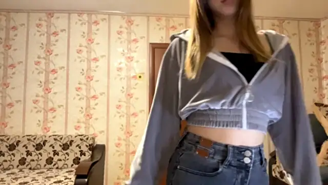 Snapshot of Katebarbie chatting on 12-02-25, 12:54 Katebarbie online show from 12-02-25, 12:54