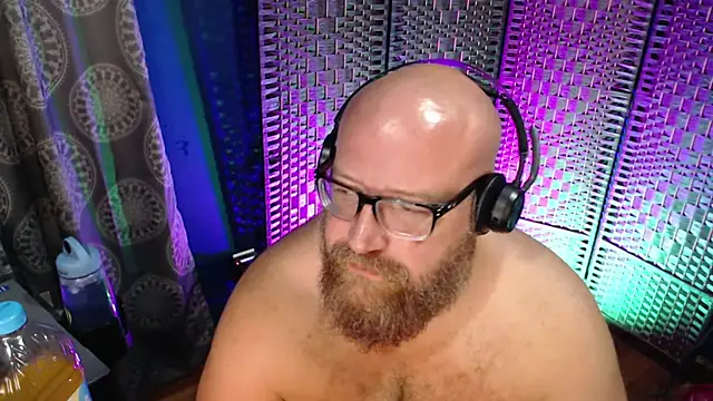 BigBearforCuddles online show from 06-21-26, 01:30