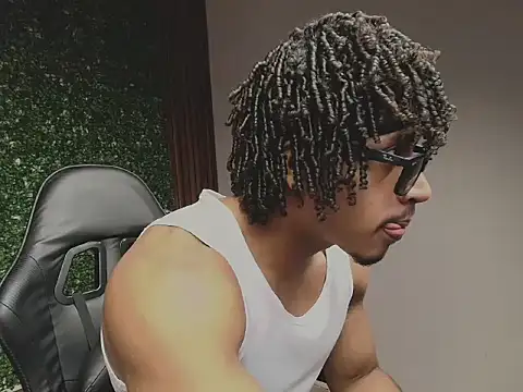 Snapshot of spent_0 chatting on 12-16-25, 09:31 spent 0 online show from 12-16-25, 09:31