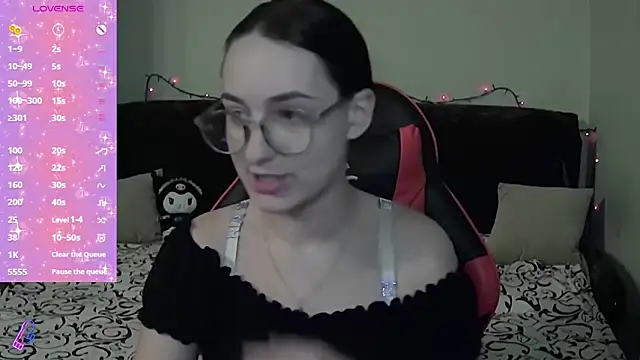 Star Kate online show from 12-19-25, 07:32