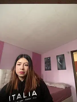 MaddieHunter online show from 01-12-26, 12:54