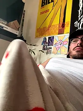 Snapshot of 69xhotcouple chatting on 12-20-25, 07:21 69xhotcouple online show from 12-20-25, 07:21